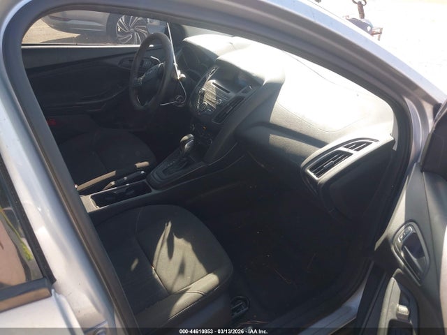 2015 FORD FOCUS 1FADP3E26FL326083 Photo 4