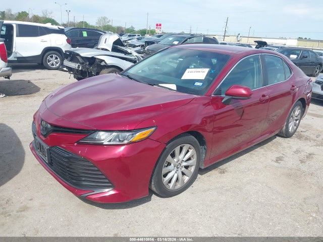2018 TOYOTA CAMRY 4T1B11HK3JU523827 Photo 1