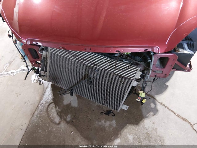 44610935 :رقم المزاد ، 1C3CCBCG7EN185512 vin ، 2014 Chrysler 200 Limited مزاد بيع