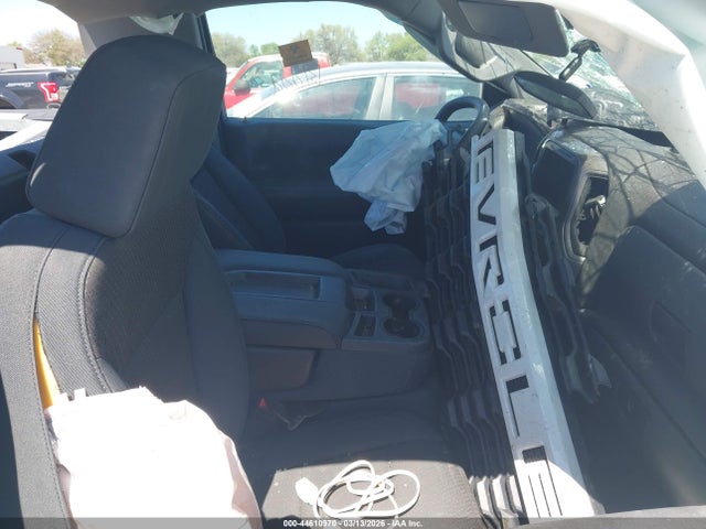2019 CHEVROLET SILVERADO 1500 3GCNWAEF1KG204814 Photo 4