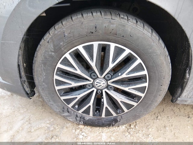 2019 Volkswagen Jetta 1.4t R-line/1.4t S/1.4t Se მანქანა იყიდება აუქციონზე, vin: 3VWCB7BU5KM176751, აუქციონის ნომერი: 44610982