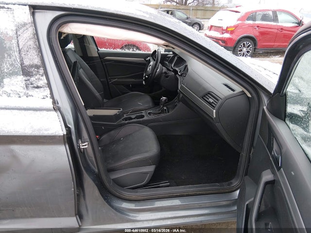 2019 Volkswagen Jetta 1.4t R-line/1.4t S/1.4t Se მანქანა იყიდება აუქციონზე, vin: 3VWCB7BU5KM176751, აუქციონის ნომერი: 44610982