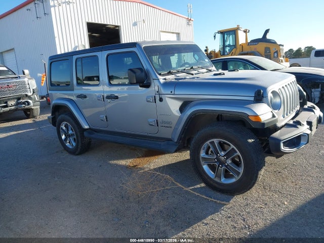 1C4HJXEN4LW272128 Jeep Wrangler Unlimited Sahara 4x4