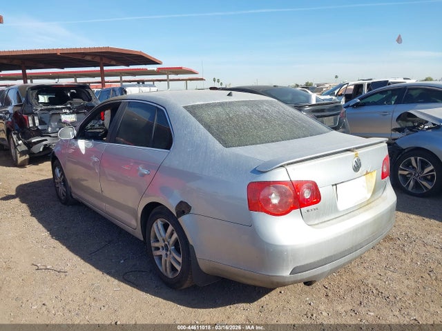 44611018 :رقم المزاد ، 3VWEF71K97M056732 vin ، 2007 Volkswagen Jetta Wolfsburg Edition مزاد بيع