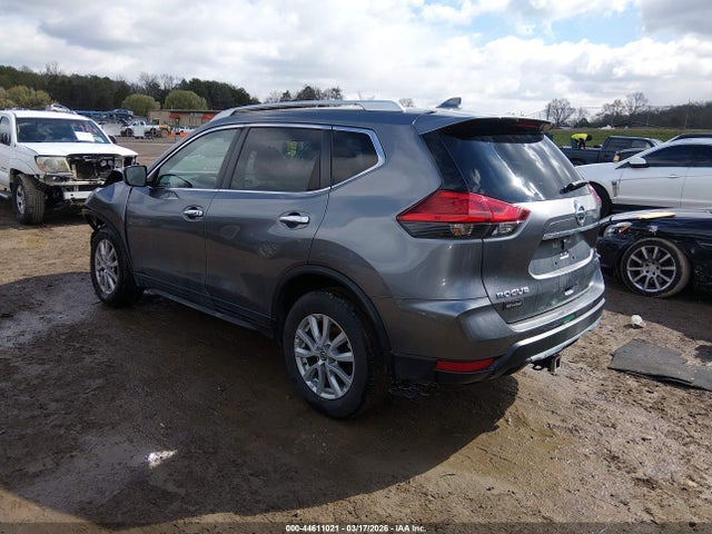 2017 NISSAN ROGUE KNMAT2MV5HP503538 Photo 2