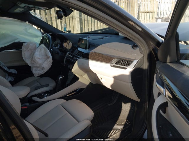 2018 BMW X2 WBXYJ5C37JEF81400 Photo 4