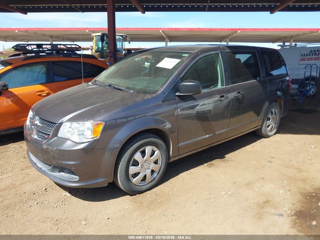 2C4RDGBG8JR166109 Dodge Grand Caravan Se