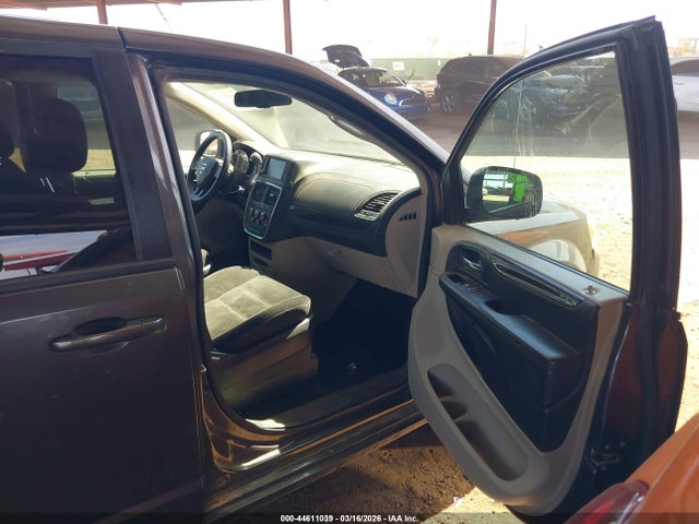 2C4RDGBG8JR166109 Dodge Grand Caravan Se