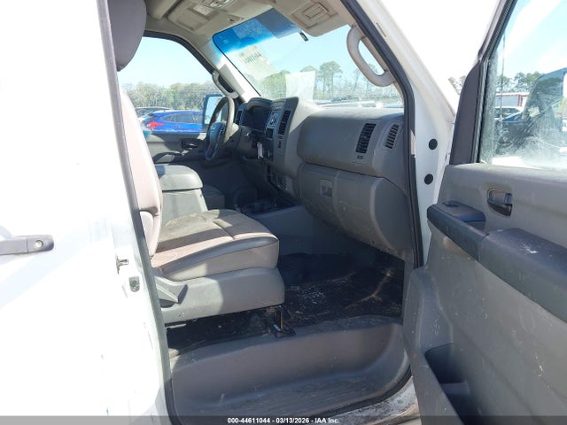 Aukcja sprzedaży 2015 Nissan Nv Cargo Nv2500 Hd Sv V6, vin: 1N6BF0LX7FN802540, numer aukcji: 44611044