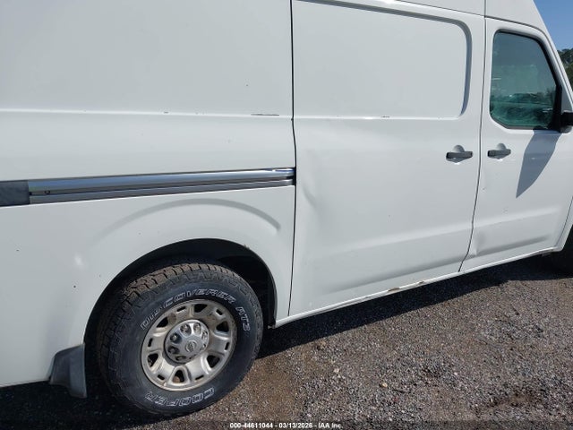 Aukcja sprzedaży 2015 Nissan Nv Cargo Nv2500 Hd Sv V6, vin: 1N6BF0LX7FN802540, numer aukcji: 44611044