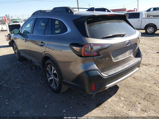 4S4BTANC6M3154012 Subaru Outback Limited