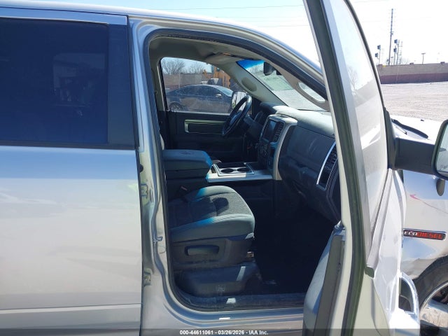 44611061 :رقم المزاد ، 1C6RR7LM2ES288305 vin ، 2014 Ram 1500 مزاد بيع