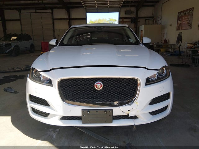 Auction sale of the 2020 Jaguar F-pace 30t Prestige, vin: SADCK2GX4LA634050, lot number: 44611063