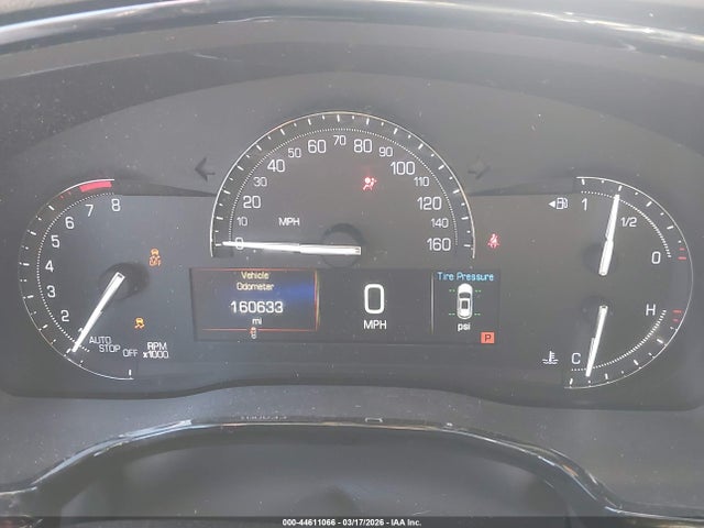 44611066 :رقم المزاد ، 1GYKNCRS3JZ155097 vin ، 2018 Cadillac Xt5 Luxury مزاد بيع