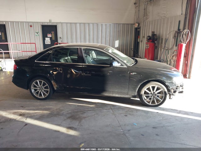 Продажа на аукционе авто 2016 Audi A4 2.0t Premium, vin: WAUAFAFL2GN010257, номер лота: 44611065