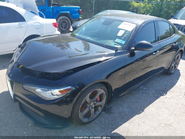 2017 Alfa Romeo Giulia Rwd მანქანა იყიდება აუქციონზე, vin: ZARFAEBN6H7540278, აუქციონის ნომერი: 44611074