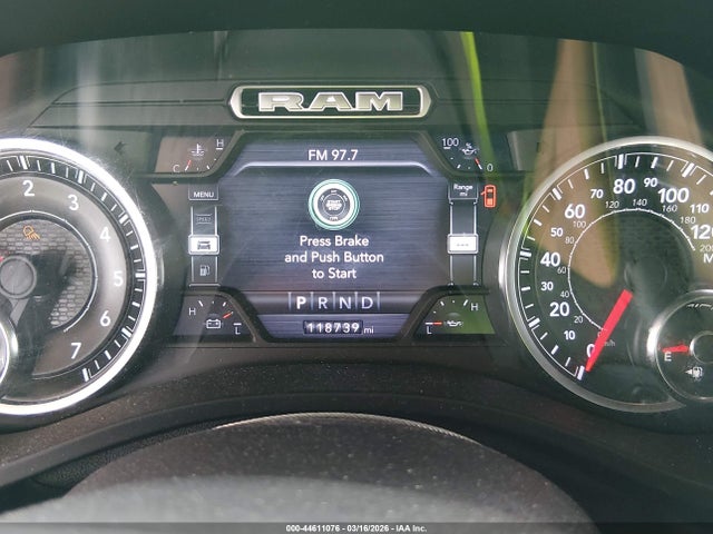 2019 RAM 1500 1C6RREFT8KN590411 Photo 6