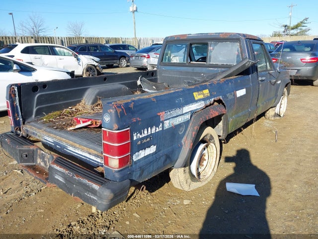 44611098 :رقم المزاد ، 1JTHL6514GT217976 vin ، 1986 Jeep Comanche Custom مزاد بيع