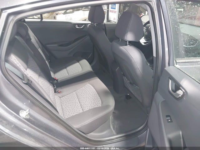 44611101 :رقم المزاد ، KMHC75LC2HU056257 vin ، 2017 Hyundai Ioniq Hybrid Sel مزاد بيع