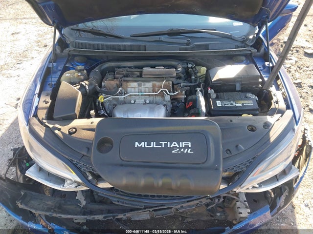 2015 Chrysler 200 S მანქანა იყიდება აუქციონზე, vin: 1C3CCCBB9FN751604, აუქციონის ნომერი: 44611145