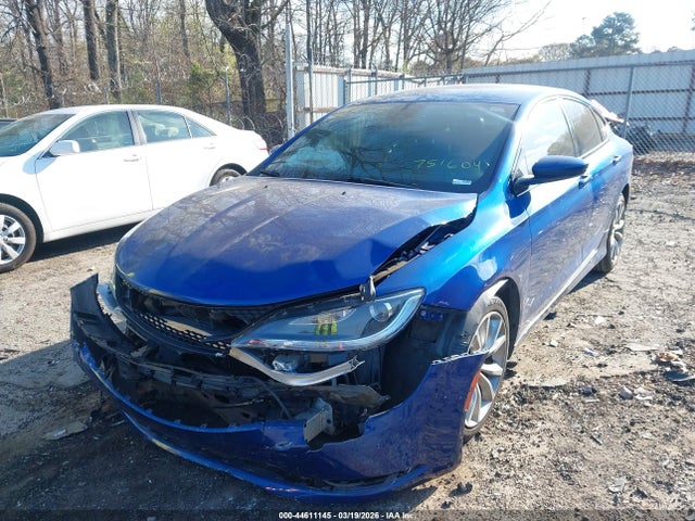2015 Chrysler 200 S მანქანა იყიდება აუქციონზე, vin: 1C3CCCBB9FN751604, აუქციონის ნომერი: 44611145