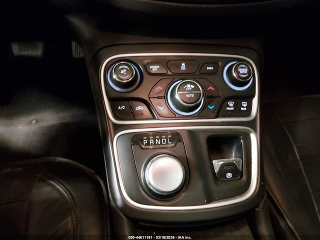 1C3CCCCB8FN509174 Chrysler 200 C