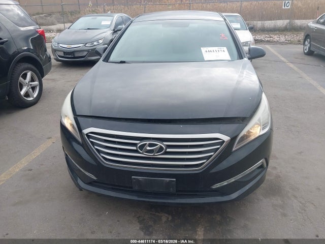 5NPE24AF4FH211823 Hyundai SONATA SE
