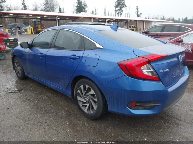 Honda CIVIC EX 2017 2HGFC2F74HH546679 Image 3