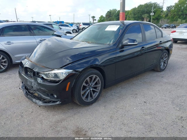 2018 BMW 320I WBA8A9C57JAD27731 Photo 1