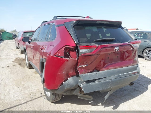 Aukcja sprzedaży 2021 Toyota Rav4 Xle, vin: 2T3P1RFV6MW174398, numer aukcji: 44611193