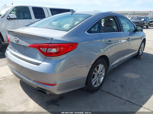 2016 Hyundai Sonata Se მანქანა იყიდება აუქციონზე, vin: 5NPE24AF7GH333982, აუქციონის ნომერი: 44611205