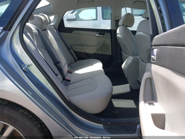 2016 Hyundai Sonata Se მანქანა იყიდება აუქციონზე, vin: 5NPE24AF7GH333982, აუქციონის ნომერი: 44611205