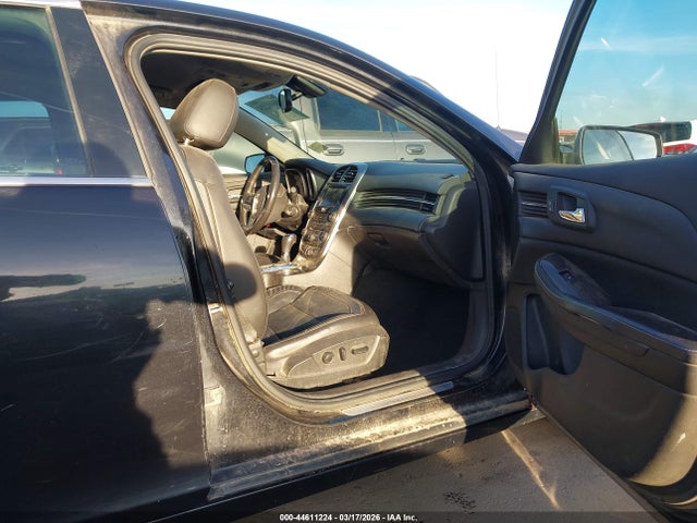1G11H5SL1EF264603 Chevrolet Malibu 1lz