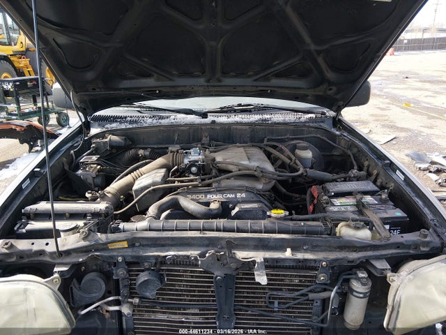 2004 TOYOTA TACOMA 5TEWN72N64Z458130 Photo 9