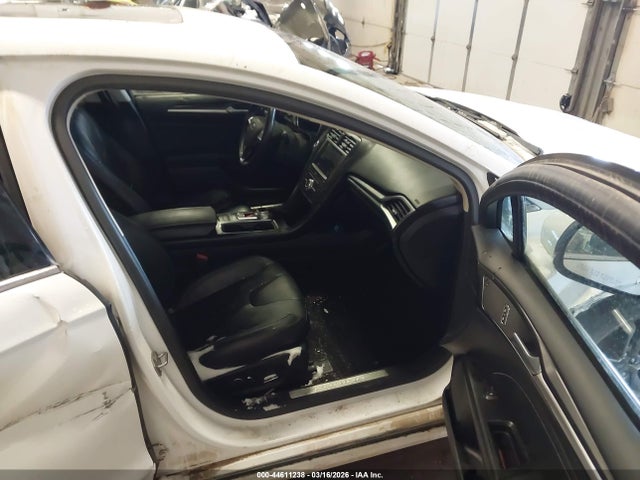 2019 FORD FUSION HYBRID 3FA6P0RU3KR120444 Photo 4