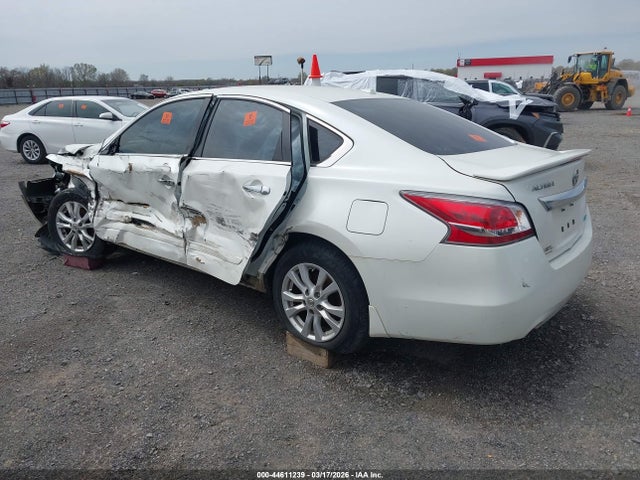 2014 NISSAN ALTIMA 1N4AL3AP1EC329164 Photo 2