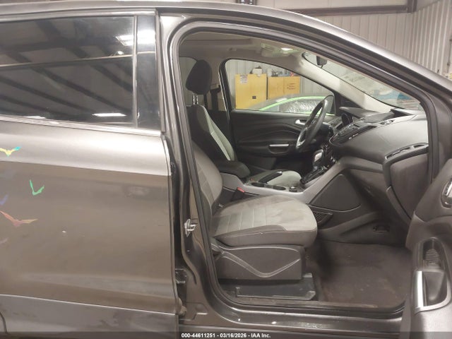 1FMCU0G71FUA27709 Ford ESCAPE SE