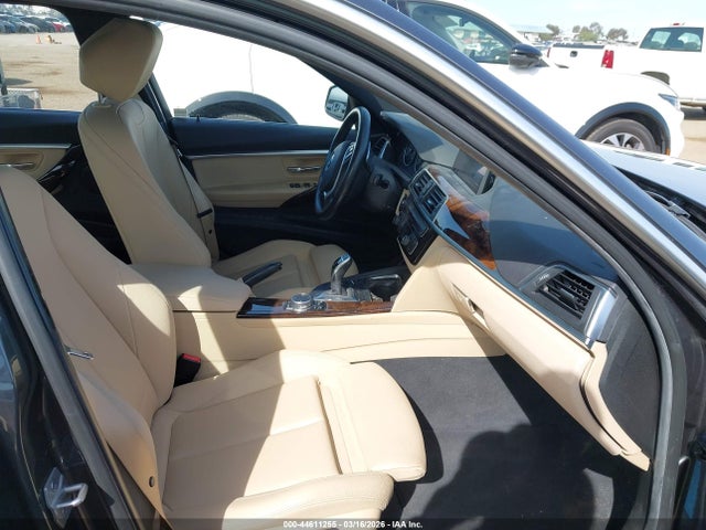 WBA8B9G57HNU49545 BMW 330I