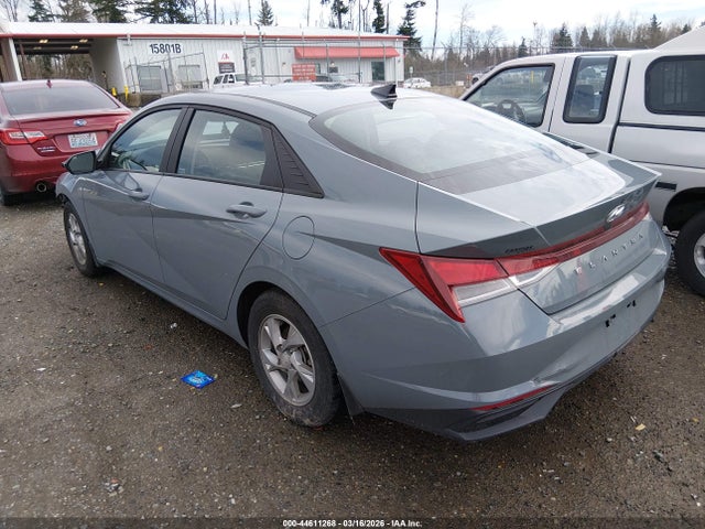 KMHLL4AG2NU325123 Hyundai ELANTRA SE