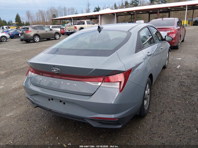 KMHLL4AG2NU325123 Hyundai ELANTRA SE
