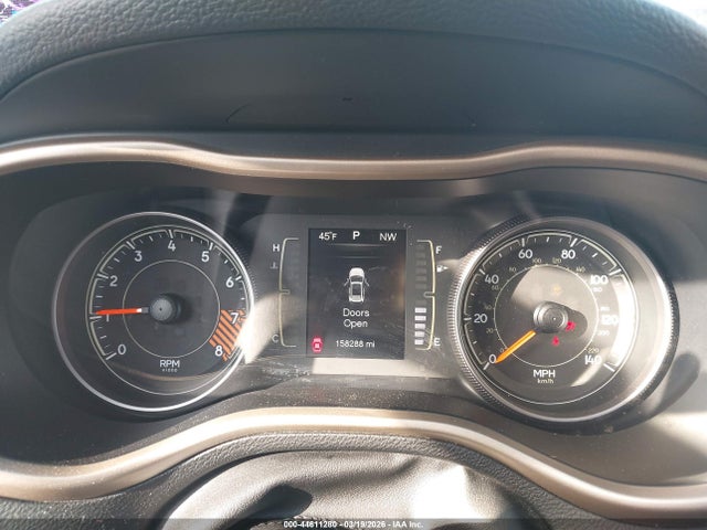 Продажа на аукционе авто 2015 Jeep Cherokee Latitude, vin: 1C4PJMCS1FW555528, номер лота: 44611280