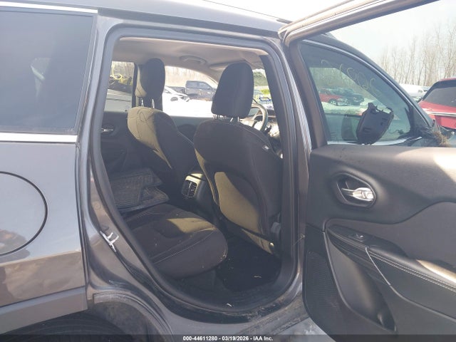 Продажа на аукционе авто 2015 Jeep Cherokee Latitude, vin: 1C4PJMCS1FW555528, номер лота: 44611280
