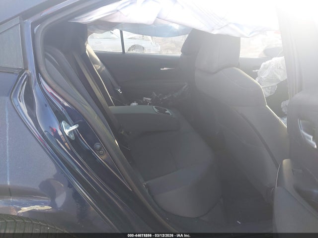 5YFEPMAE6MP197013 Toyota COROLLA LE