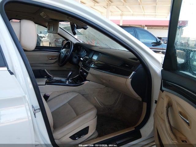 2011 Bmw 535i მანქანა იყიდება აუქციონზე, vin: WBAFR7C51BC608303, აუქციონის ნომერი: 44611309
