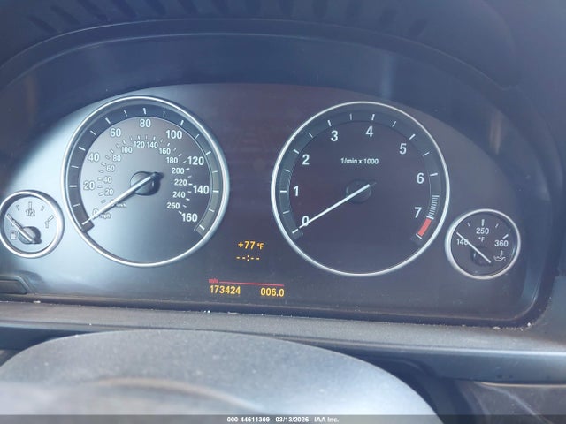 2011 Bmw 535i მანქანა იყიდება აუქციონზე, vin: WBAFR7C51BC608303, აუქციონის ნომერი: 44611309
