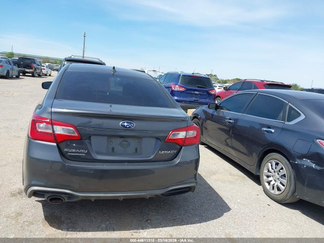44611310 :رقم المزاد ، 4S3BNAN63J3035824 vin ، 2018 Subaru Legacy 2.5i Limited مزاد بيع