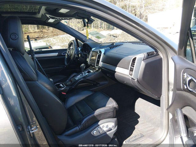 2016 PORSCHE CAYENNE WP1AD2A26GLA80478 Photo 4