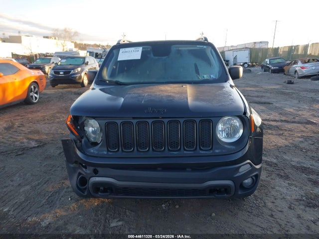 ZACCJBAB2JPH26749 Jeep Renegade Upland Edition 4x4