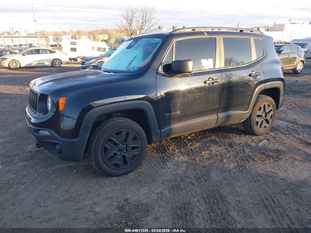 ZACCJBAB2JPH26749 Jeep Renegade Upland Edition 4x4
