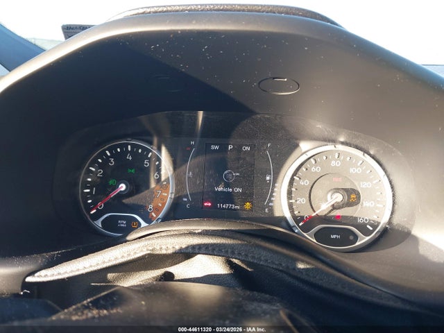 ZACCJBAB2JPH26749 Jeep Renegade Upland Edition 4x4